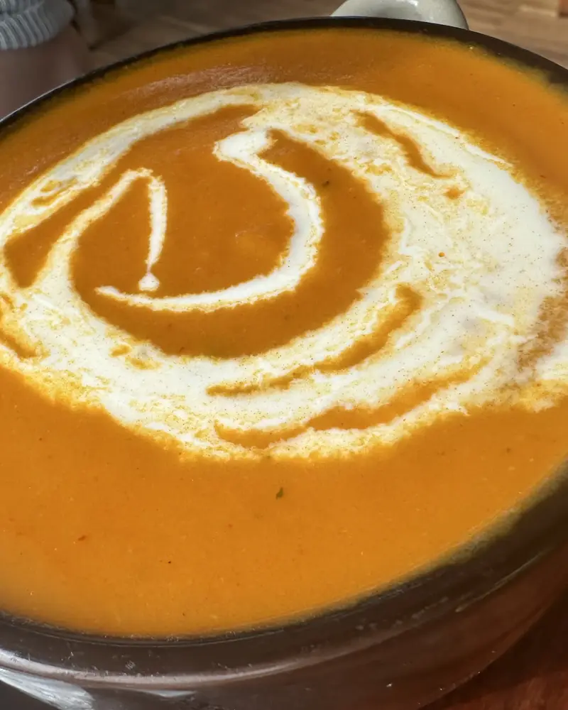 Curry w miedzianym kociołku